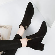 Women's Chelsea Boots